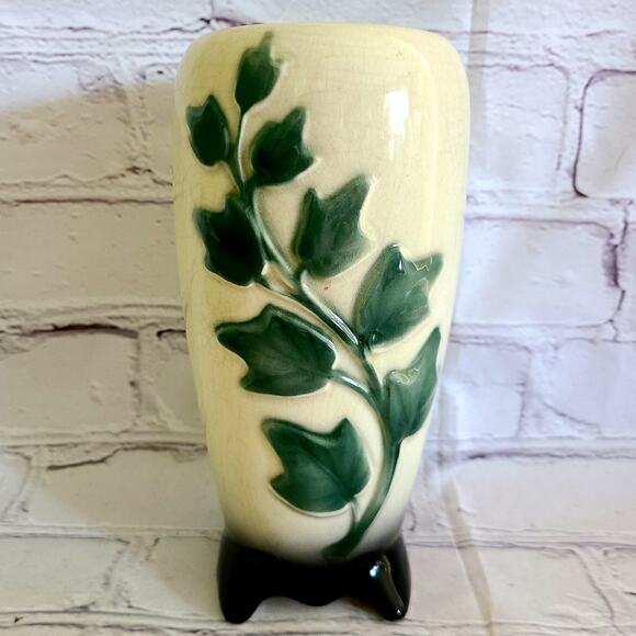 Vintage 1950s Royal Copely Green Ivy Vase - Mid-Century Modern Decor - Picture 2 of 8
